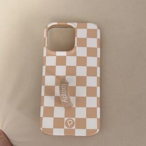 Loopy Case Beige and White Checkered Phone Case IPhone 14 Pro Max